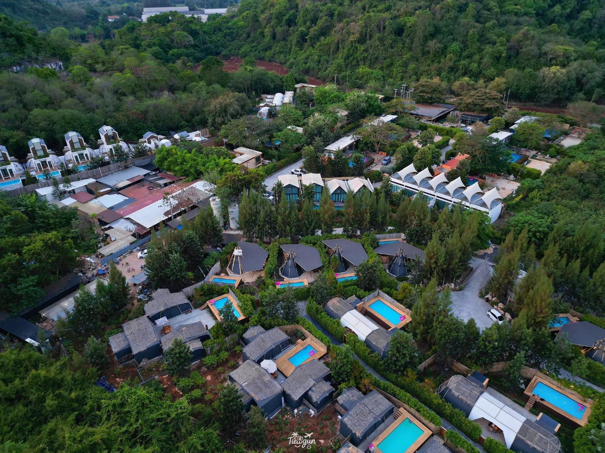 The X10 Nordic Tent And Glamping Pool Villa Khaoyai เขาใหญ่ - Sha Certified Ban Thung Sawang エクステリア 写真